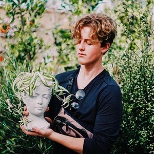 Meet your Posher, Ryan